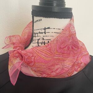 Italian Elegant Pink Paisley Scarf 20x21 inches